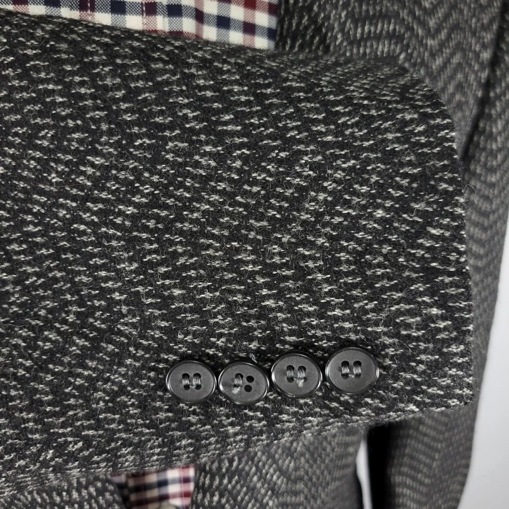 Adolfo Saks Fifth Men's‎ Sport Coat Blazer Two Button Gray Black Wool Size 40R